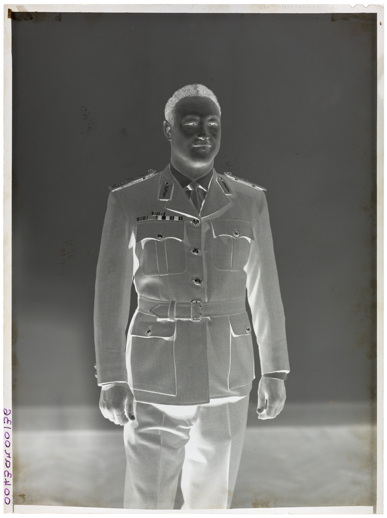 0043ar00136